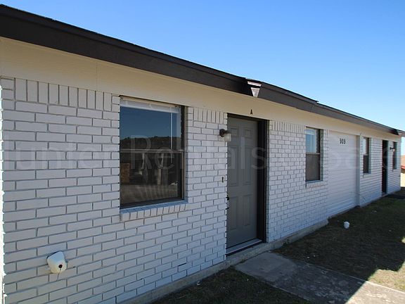 2nd image of 909A N 7th St