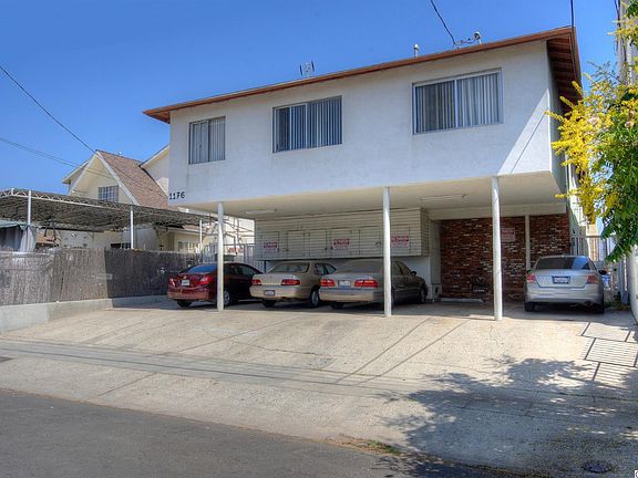 3rd image of 1176 N Kingsley Dr