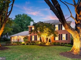 10504 Cowberry Ct, Vienna, VA 22182