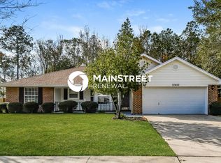 10450 McGirts Creek Dr, Jacksonville, FL 32221