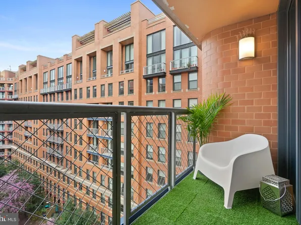 631 D St NW APT 936, Washington, DC 20004
