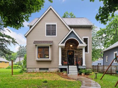 1584 Merrill St, Saint Paul, MN, 55108