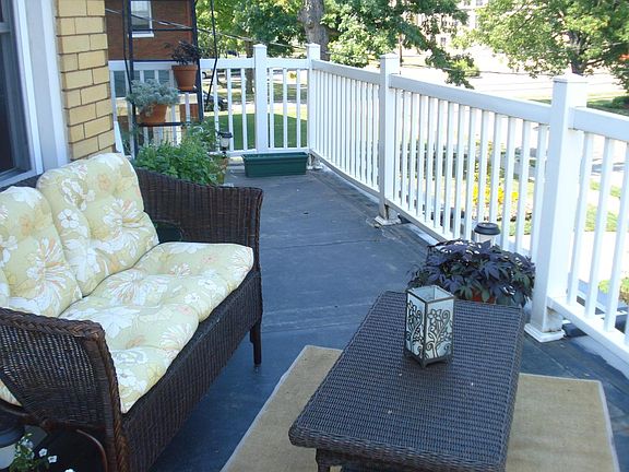 Private Wraparound Front Balcony