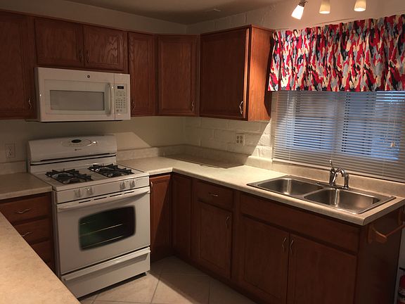 3rd image of 265 S Paseo Sarta