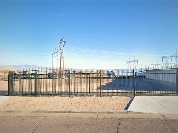 3006 Todos Santos St NW, Albuquerque, NM 87120