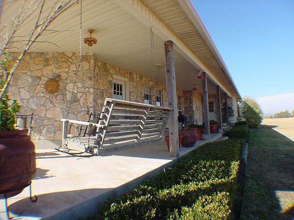 2nd image of 246 Amos Ln