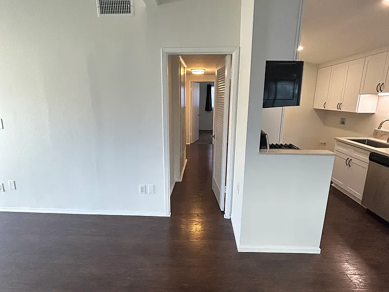 1540 Elm Ave #A — Photo 10