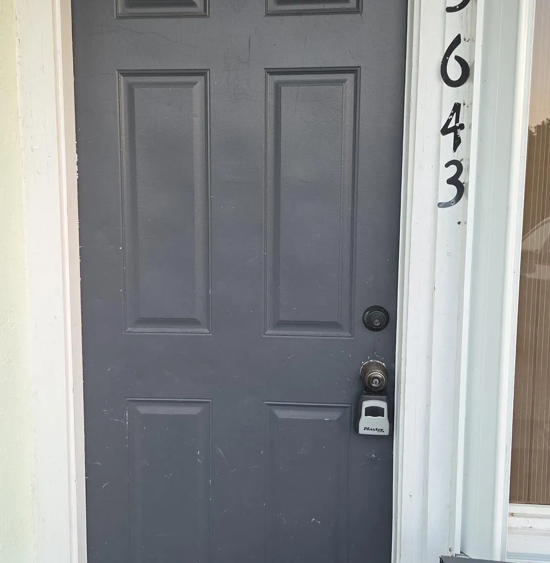 2 bed, 1.0 bath, 1380 sqft, $2,300 — Photo 3