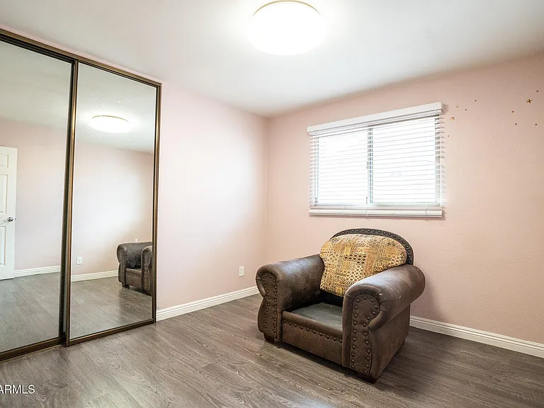 3844 W Lupine Ave — Photo 8