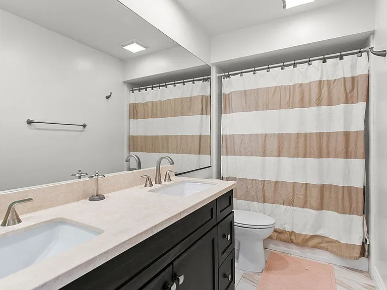 28602 Silverton Dr — Photo 25