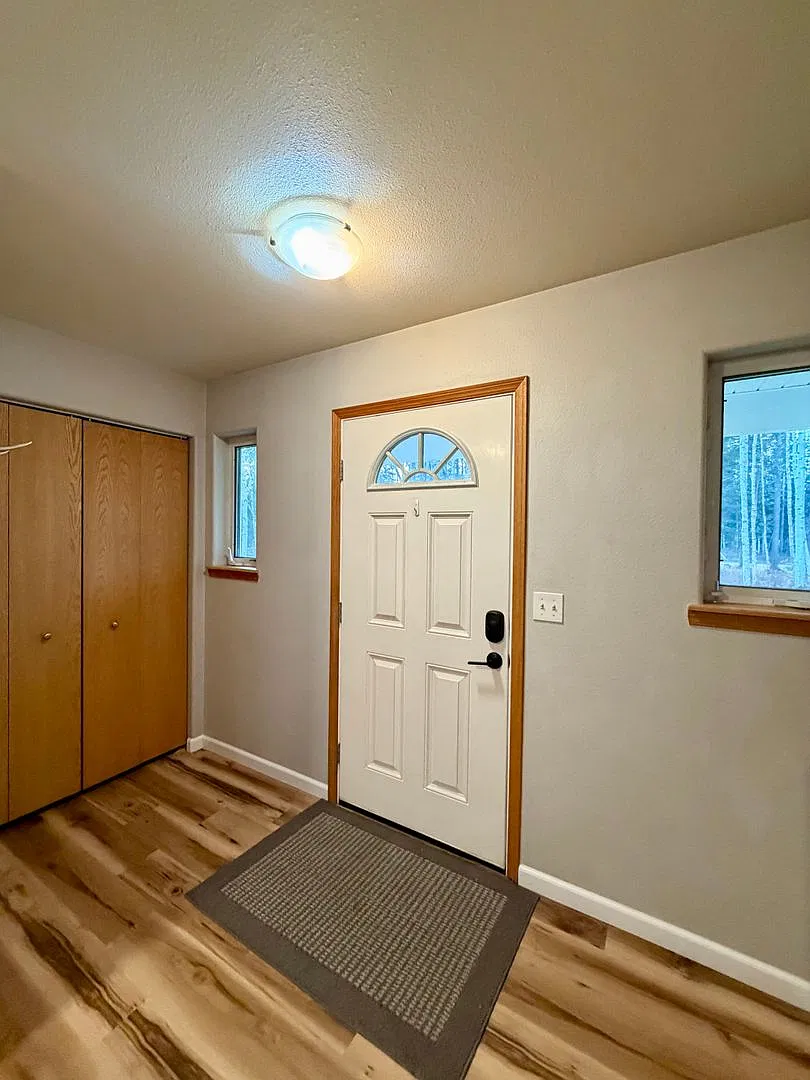 3 Bedroom 2.5 Bathroom Single Family Home in North Pole AK — Photo 3