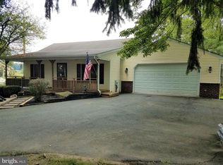 183 Clubhouse Rd, Delta, PA 17314