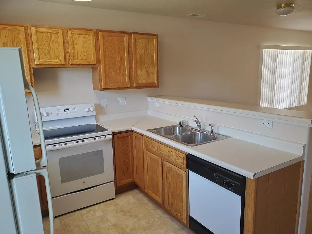 7931 Antelope Ridge Point — Photo 4