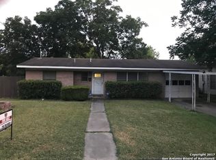 102 Tansyl Dr, San Antonio, TX 78213