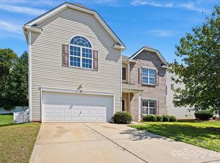1634 Meadowlark Landing Dr, Charlotte, NC 28216