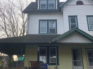 41 W Manoa Rd, Havertown, PA 19083