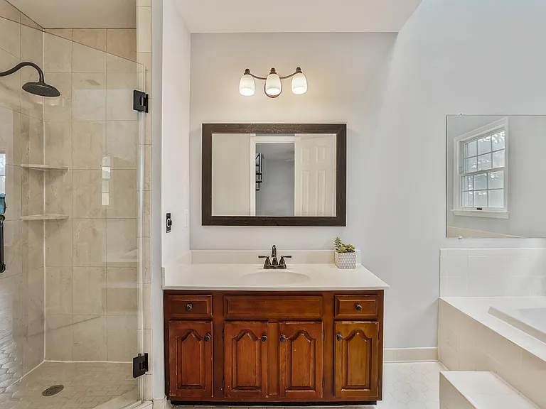 3711 Jenny Lynne Ln — Photo 6