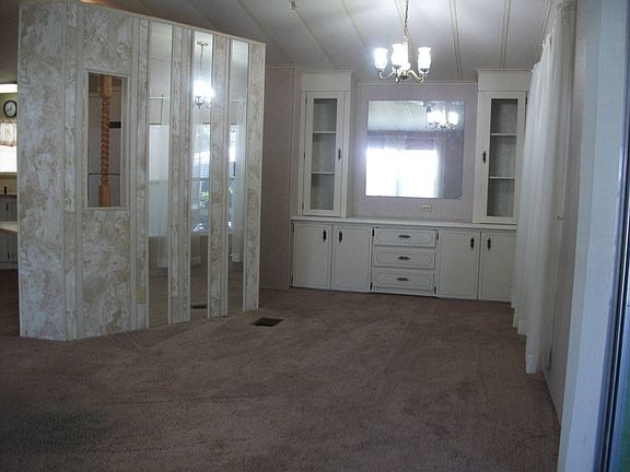 4th image of 174 Oakleaf Cir #153