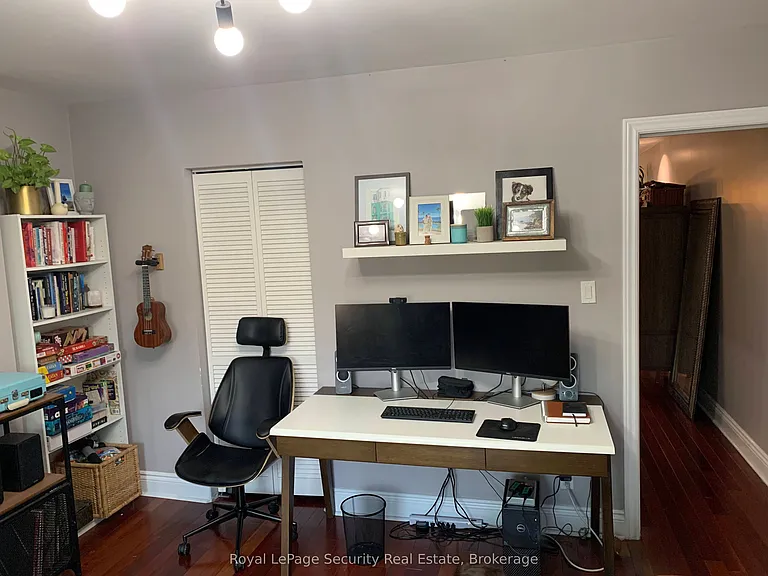 380 Crawford St #2 — Photo 4