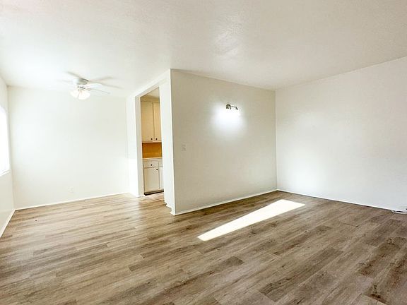 3rd image of 1700 Ventura Blvd #2C
