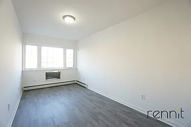 Rented by Rennit Inc.