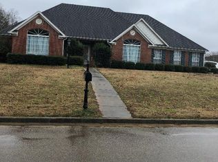 1001 Scarlett Dr, Oxford, MS 38655