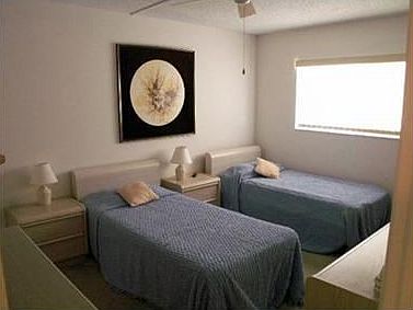 5th image of 2925 SW 22nd Ave #2070