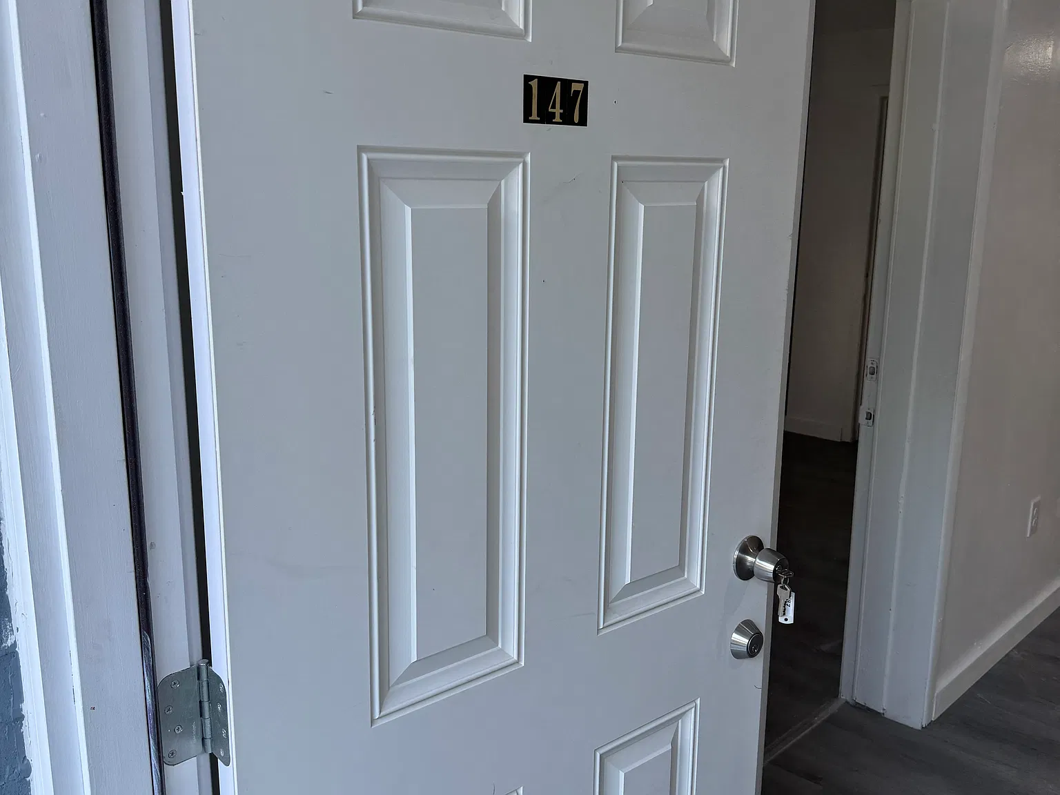 1 bed, 650 sqft, $925 — Photo 2