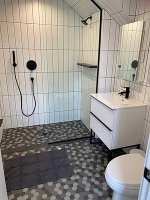 Rented by Outpost Brokerage LLC | media 33