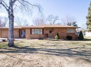 9853 94th Ave N, Maple Grove, MN 55369