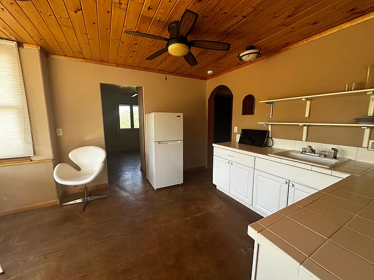 1482 Badger Rd #B — Photo 15