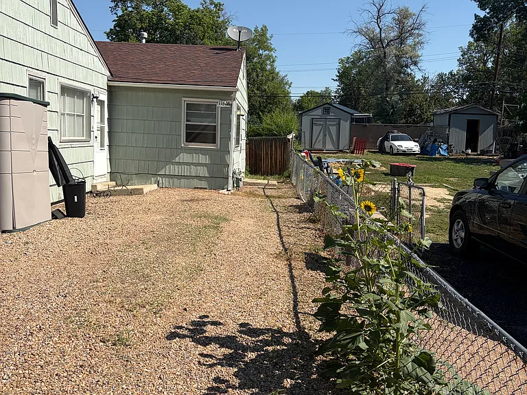 This is the back unit of a duplex.