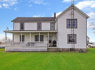 1426 N 42nd Rd, Earlville, IL 60518