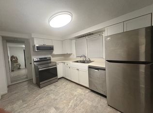 907 S Peachtree Ln #1, Bloomington, IN 47403