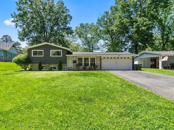 1641 Brookwood Dr, Cape Girardeau, MO 63701