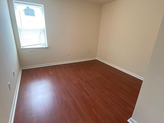5th image of 5038 Germantown Ave #2F