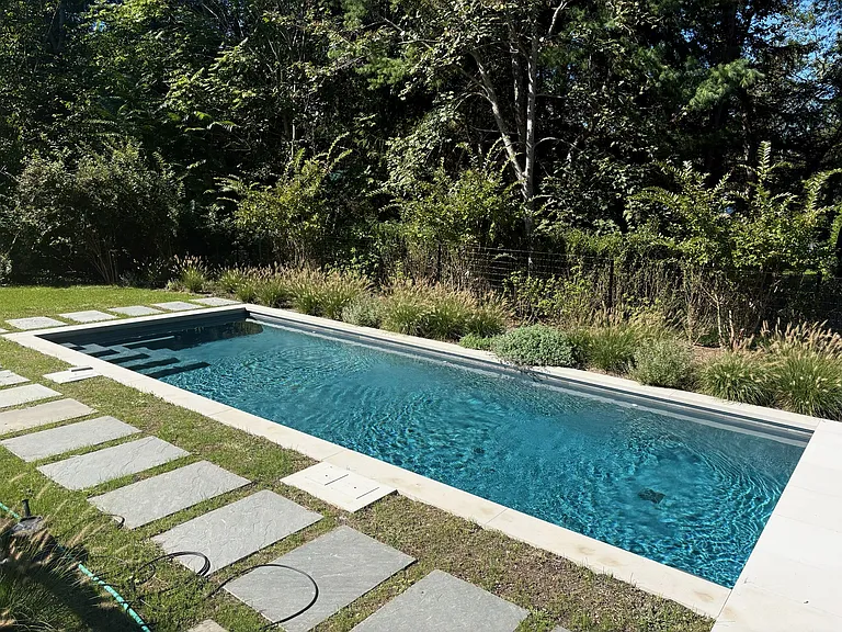 56 N Menantic Rd #B — Photo 3