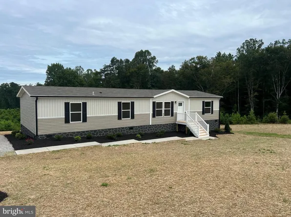 7189 Shannon Hl, Louisa, VA 23093