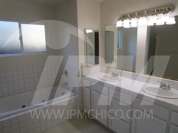 143 W 3rd Ave, Chico, CA 95926