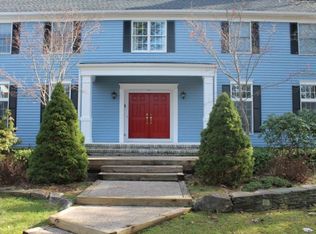 3 Aster Ct, Medford, NJ 08055