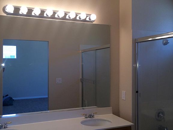 5th image of 353 Powerscourt Way