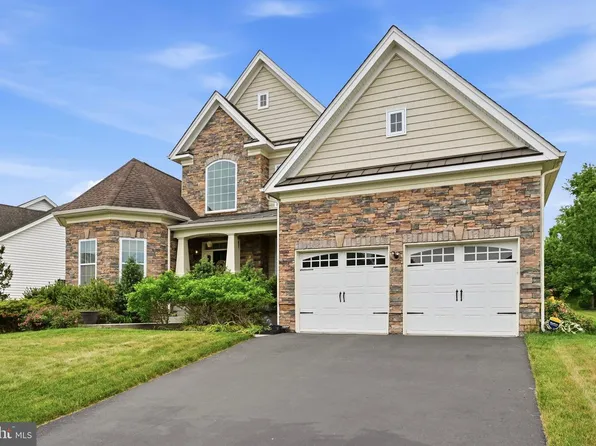 1223 Caitlin Way, New Castle, DE 19720