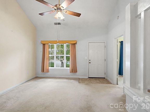2nd image of 636 Emerald Cove Dr