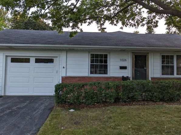 1026 Midway Rd, Northbrook, IL 60062