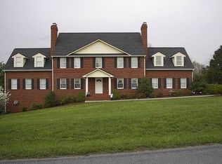 201 Cold Branch Rd, Forest, VA 24551