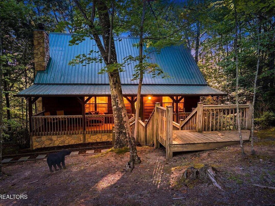 1st image of 739 Stonegate Way