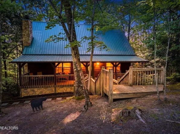 739 Stonegate Way, Townsend, TN 37882