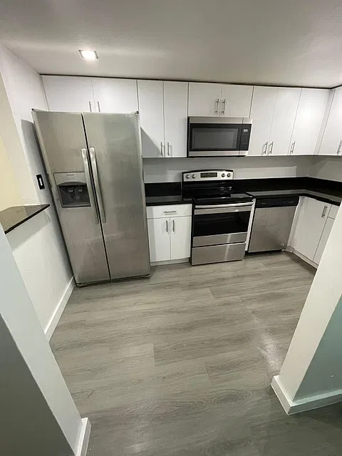 Fontainebleau E222 - 1 — Photo 1