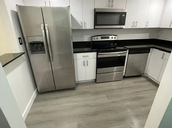 9365 Fontainebleau Blvd, Miami, FL