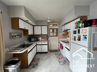 1333 W Carmen Ave APT 3B, Chicago, IL 60640